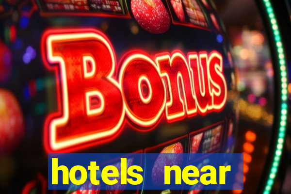 hotels near hollywood casino